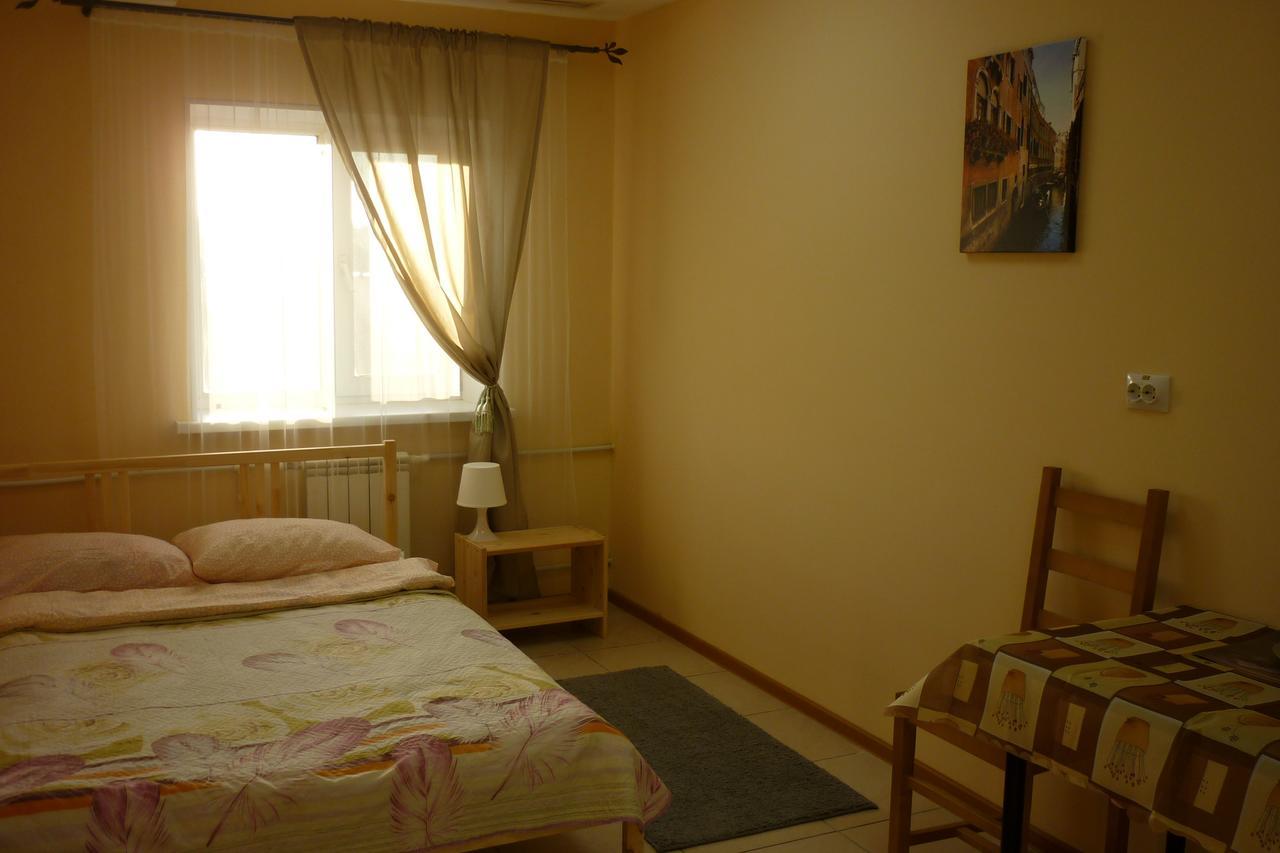 Motel Roza Vetrov Omsk Extérieur photo